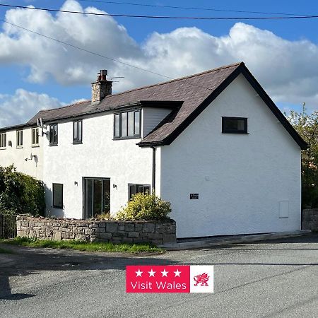 Ty Gwyn Holiday Cottage - Llanbedr Dyffryn Clwyd - Ruthin Exterior foto